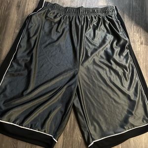 Basket ball shorts xxl